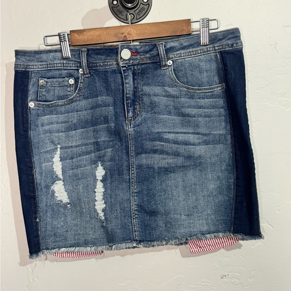 Gianni Bini Blue Denim Mini Skirt with‎ Distressed Accents